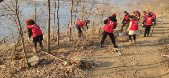 保护中华秋沙鸭栖息地，水务人在行动