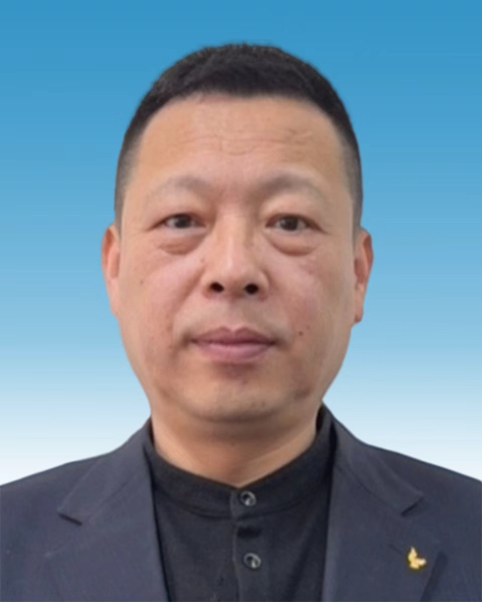 战俊铭